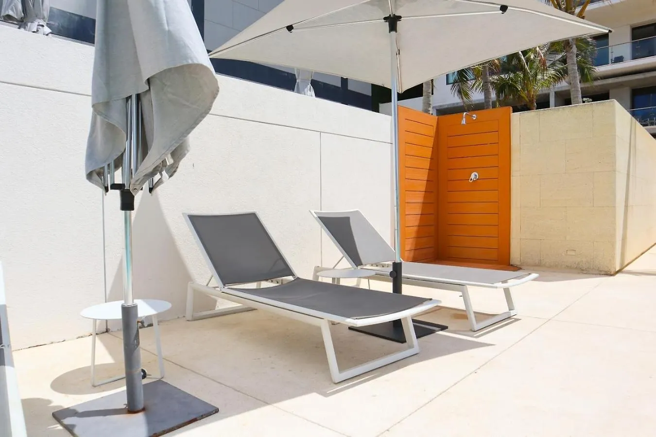 Modern Apt With Balcony & Pool, Marina Puerto Cancun